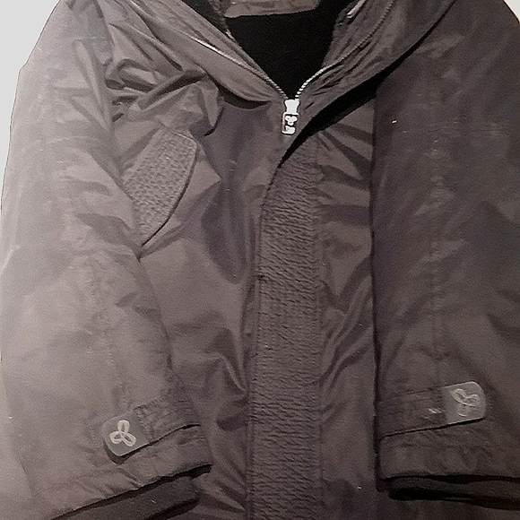 TNA Summit Parka - Picture 1 of 5
